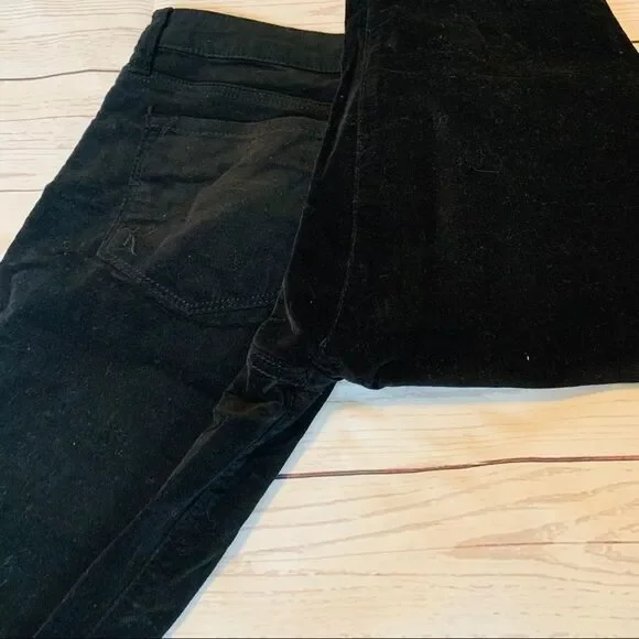 Kut from the Kloth Viv Toothpick Skinny Velvet - Picture 5 of 7